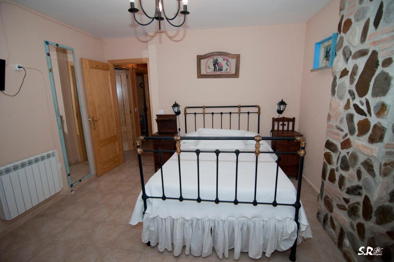 Casa Rural Abuela Maxi Ríolobos Extérieur photo